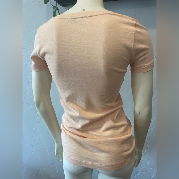 New J.Crew 100% cotton V-neck with silk Floral Appliqué collectors tee size XS - Picture 2 of 6